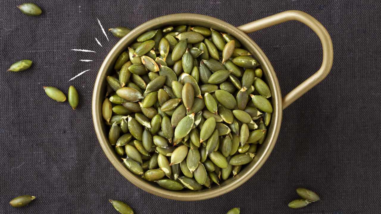 Top 10 Weight Loss Superfood Benefits of Pumpkin Seeds - Low Carb Diet